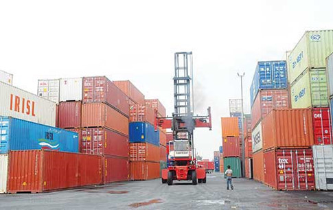 04 trường hợp được lưu giữ hàng hóa tại cảng biển VN